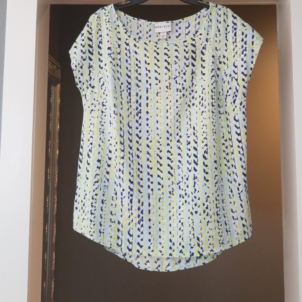 Capsleeve blouse